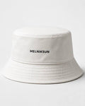MELNIKSUN Bucket Hat White